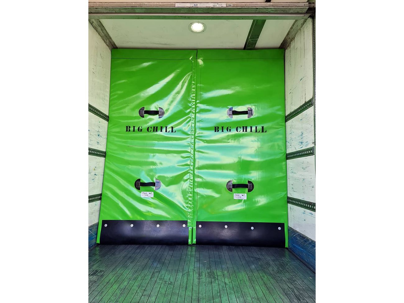 Thermal divider in refrigerated truck. Click for more details.